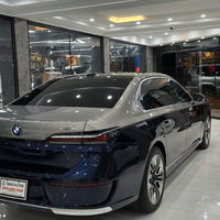 BMW i7 XDrive 60 (2022) Ultimate Electric Luxury with Theatre Screen & Upgraded Trim