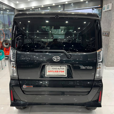 Daihatsu Tanto Custom X (2023) Premium Top-of-the-Line Kei Car