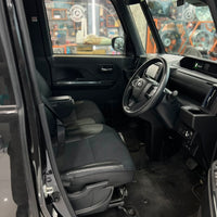 Daihatsu Tanto Custom X (2023) Premium Top-of-the-Line Kei Car