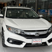 Honda Civic X (2018) Sporty Sedan with Premium Feel (Red Meter Variant)