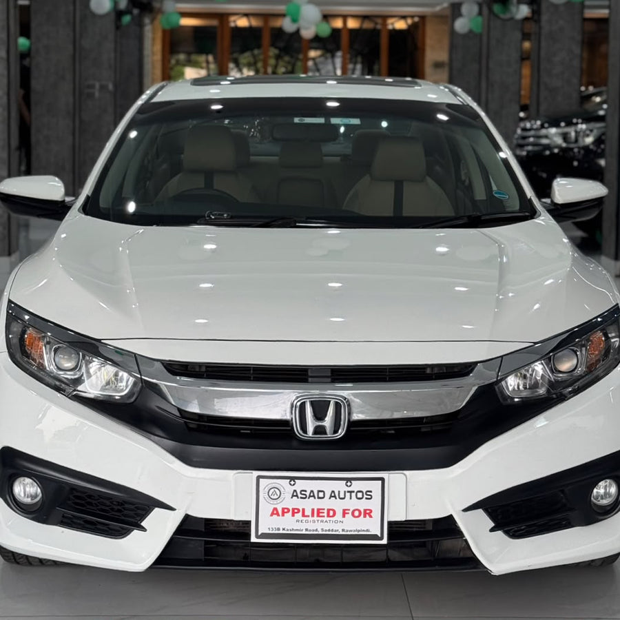 Honda Civic X (2018) Top-of-the-Line Variant in Pristine Condition