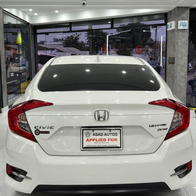 Honda Civic X (2021) Top of the Line, Low Mileage