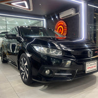 Honda Civic X Oriel Turbo (2016) Sporty, Sleek & Powerful