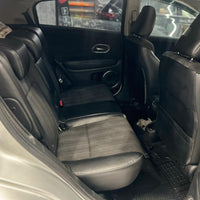 Honda Vezel (2014) Z Sensing - Top of the Line Variant