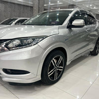Honda Vezel (2014) Z Sensing - Top of the Line Variant