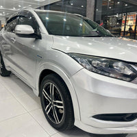 Honda Vezel (2014) Z Sensing - Top of the Line Variant