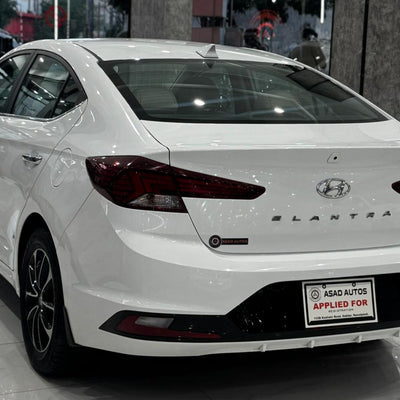 Hyundai Elantra GLS (2024) Modern Sedan with Premium Comfort & Style