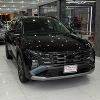 Hyundai Tucson Hybrid Signature (2025) Top-of-the-Line & Spotless