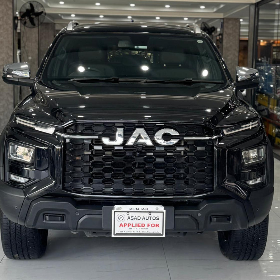 JAC T9 Hunter (2025) Bold Pickup with Modern Power & Premium Finish