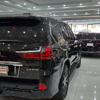 Toyota Lexus LX 570 (2019) Top of the Line