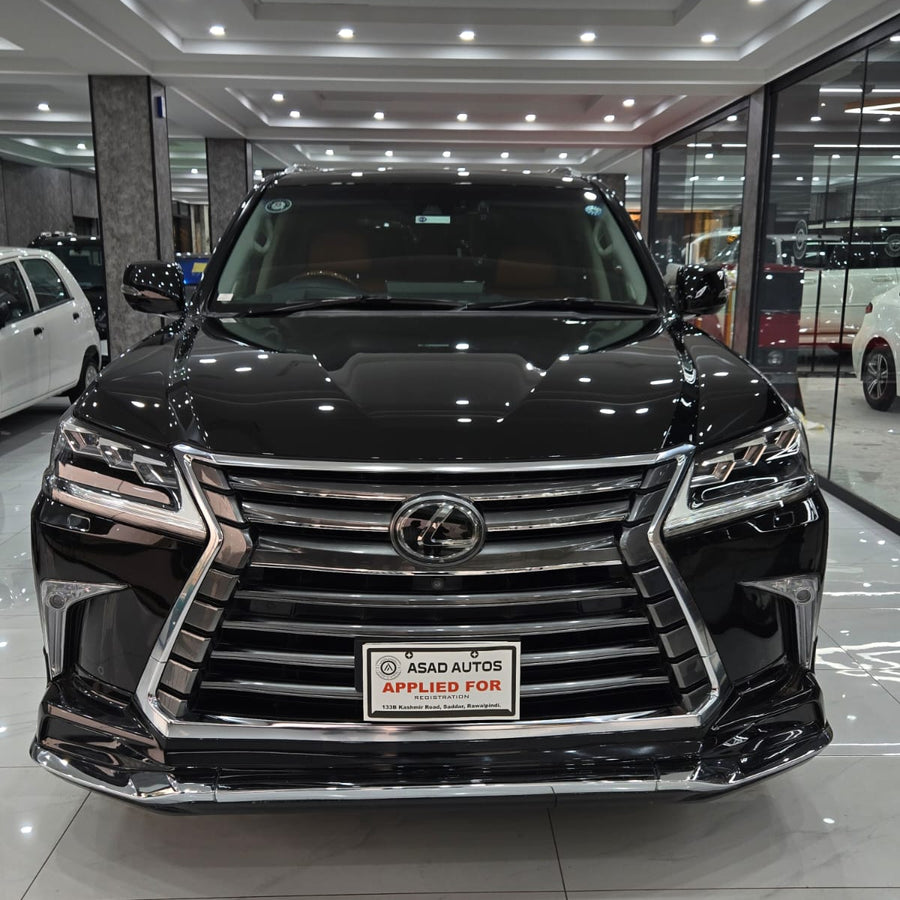 Lexus LX 570 (2017) Uncompromising Luxury with Powerful Performance