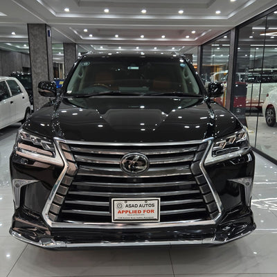 Toyota Lexus LX 570 (2017) Uncompromising Luxury with Powerful Performance