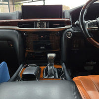 Lexus LX 570 (2017) Uncompromising Luxury with Powerful Performance