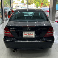 Mercedes Benz C-180 W203 (2006) Classic Avantgarde Sedan with Timeless Mercedes Luxury