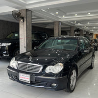 Mercedes Benz C-180 W203 (2006) Classic Avantgarde Sedan with Timeless Mercedes Luxury