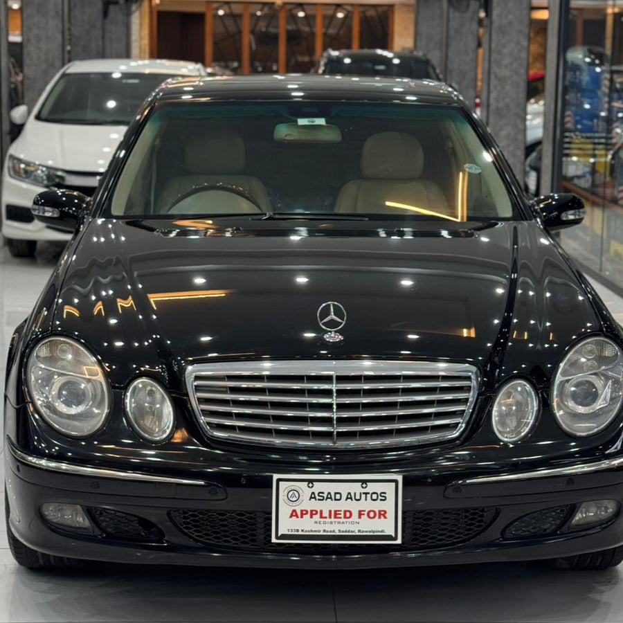 Mercedes Benz W211 E-200 (2005) Classic German Elegance