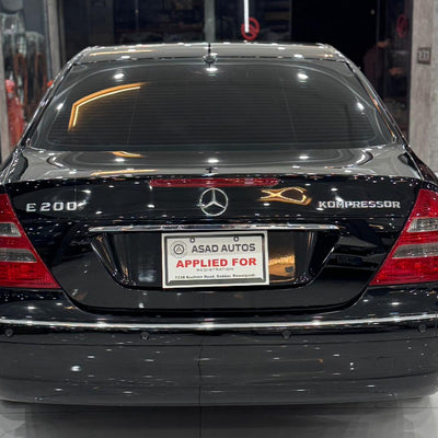 Mercedes Benz W211 E-200 (2005) Classic German Elegance