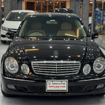 Mercedes Benz W211 E-200 (2005) Classic German Elegance