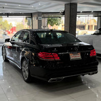 Mercedes Benz W212 E-200 (2009) Elegant Executive Sedan with Facelifted Look