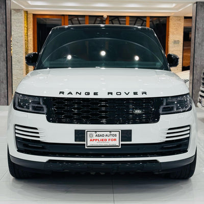 Range Rover Vogue P400e (2019) Premium Hybrid Power & British Luxury