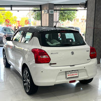 Suzuki Swift GLX CVT (2025) Top-of-the-Line Hatchback in Like-New Condition