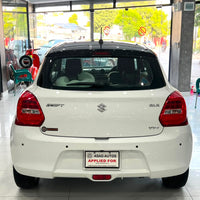 Suzuki Swift GLX CVT (2025) Top-of-the-Line Hatchback in Like-New Condition