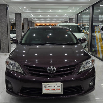 Toyota Corolla Altis (2013) – 1.6 SR, Rare Find, Top Variant