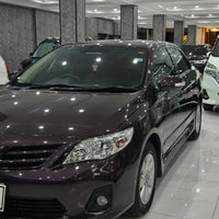 Toyota Corolla Altis (2013) – 1.6 SR, Rare Find, Top Variant