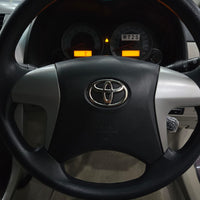 Toyota Corolla Altis (2013) – 1.6 SR, Rare Find, Top Variant