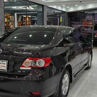 Toyota Corolla Altis (2013) – 1.6 SR, Rare Find, Top Variant