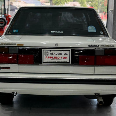 Toyota Corolla DX Saloon (1986) Vintage Classic & Collector’s Dream