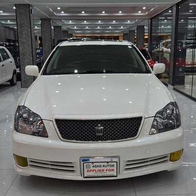 Toyota Crown Athlete (2005) 50th Anniversary – Luxury, Legacy, and Performance