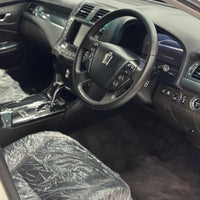 Toyota Crown Athlete Multi (2008) Luxury, Performance & Exclusivity