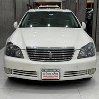 Toyota Crown Royal Saloon (2006) Classic Luxury with Royal Comfort