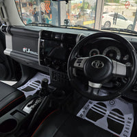 Toyota FJ Cruiser (2011) Iconic Design with Rugged Capability
