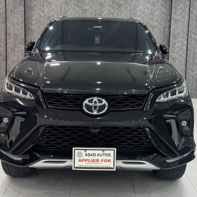 Toyota Fortuner 2.8 Legender (2022) Premium SUV with Bold Styling & Proven Performance