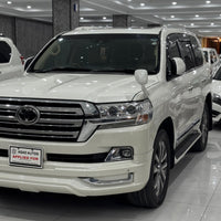 Toyota Land Cruiser AX G (2016) – S Grade Luxury & Off-Road Confidence