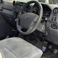 Toyota Land Cruiser Funky (2007) 4.0L Manual Power in Original Condition