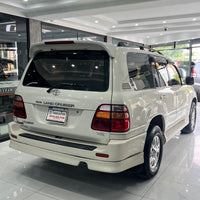 Toyota Land Cruiser VX Limited (2001) Timeless Luxury & Legendary Capability