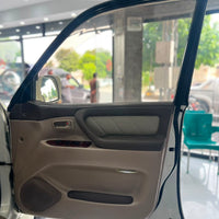 Toyota Land Cruiser VX Limited (2001) Timeless Luxury & Legendary Capability