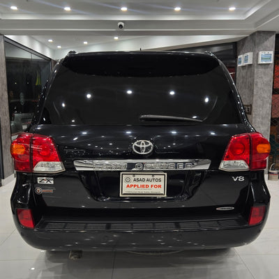 Toyota Land Cruiser ZX (2012) Power, Prestige & Unmatched Comfort