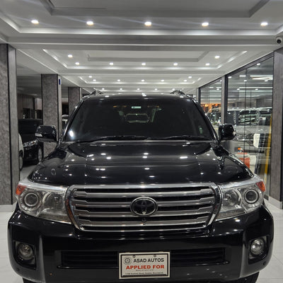 Toyota Land Cruiser ZX (2012) Power, Prestige & Unmatched Comfort