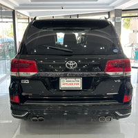Toyota Land Cruiser ZX (2013) Iconic SUV with Upgraded Presence & Reliability