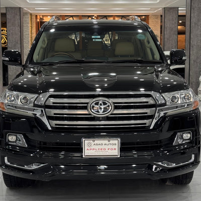 Toyota Land Cruiser ZX (2016) Power, Luxury, and Prestige