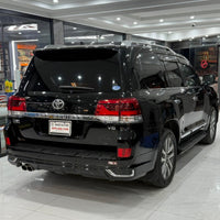 Toyota Land Cruiser ZX (2017) Luxury, Technology & Legendary Strength