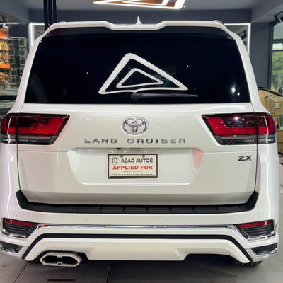 Toyota Land Cruiser ZX LC 300 (2022) The Ultimate Full-Size Luxury SUV