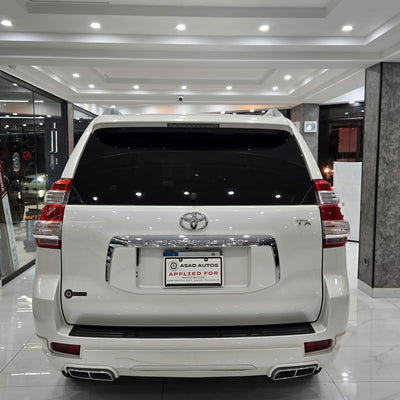 Toyota Prado TX 2.7 (2012) Unmatched Comfort and Rugged Capability