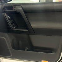 Toyota Prado TX 2.7 (2012) Comfort, Durability & Prestige