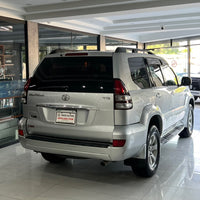 Toyota Prado TZG 3.4 (2005) Top-of-the-Line Luxury SUV with Premium Comfort