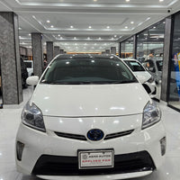 Toyota Prius S (2015) Hybrid Excellence